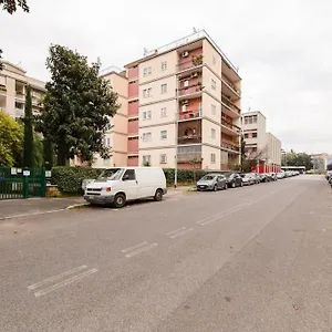 Appartement Exclusive In Eur, Rome
